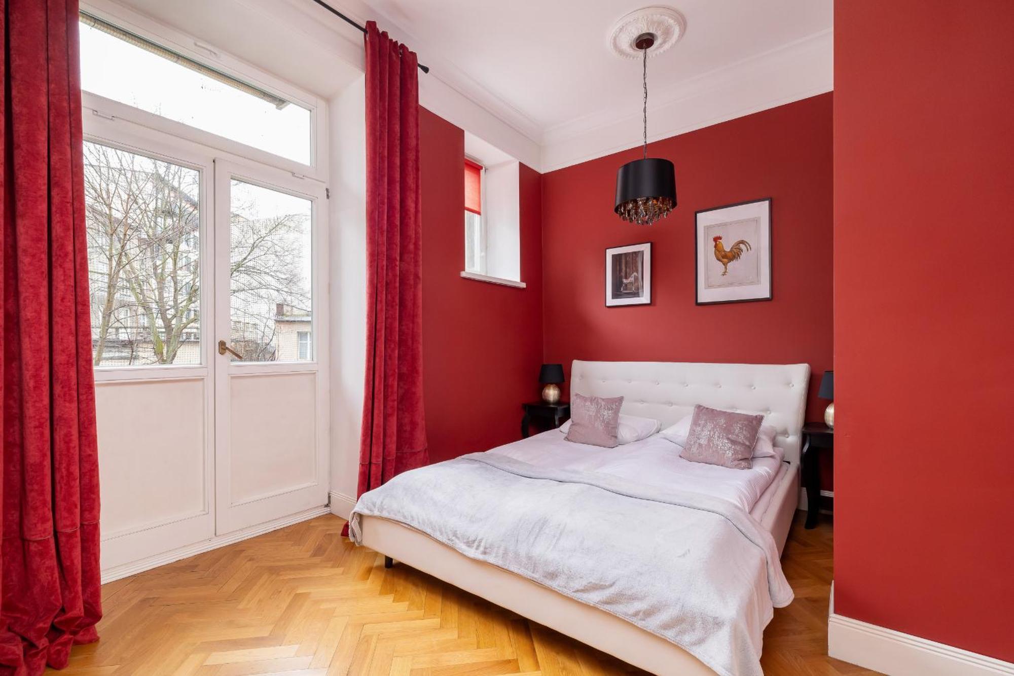 Luxury With Two Bedrooms And Balcony By Renters Prestige Apartment *